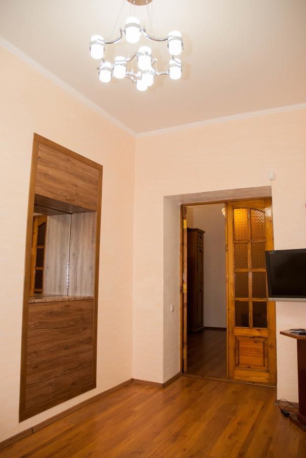 Bazar Apartment Chisinau Exterior foto